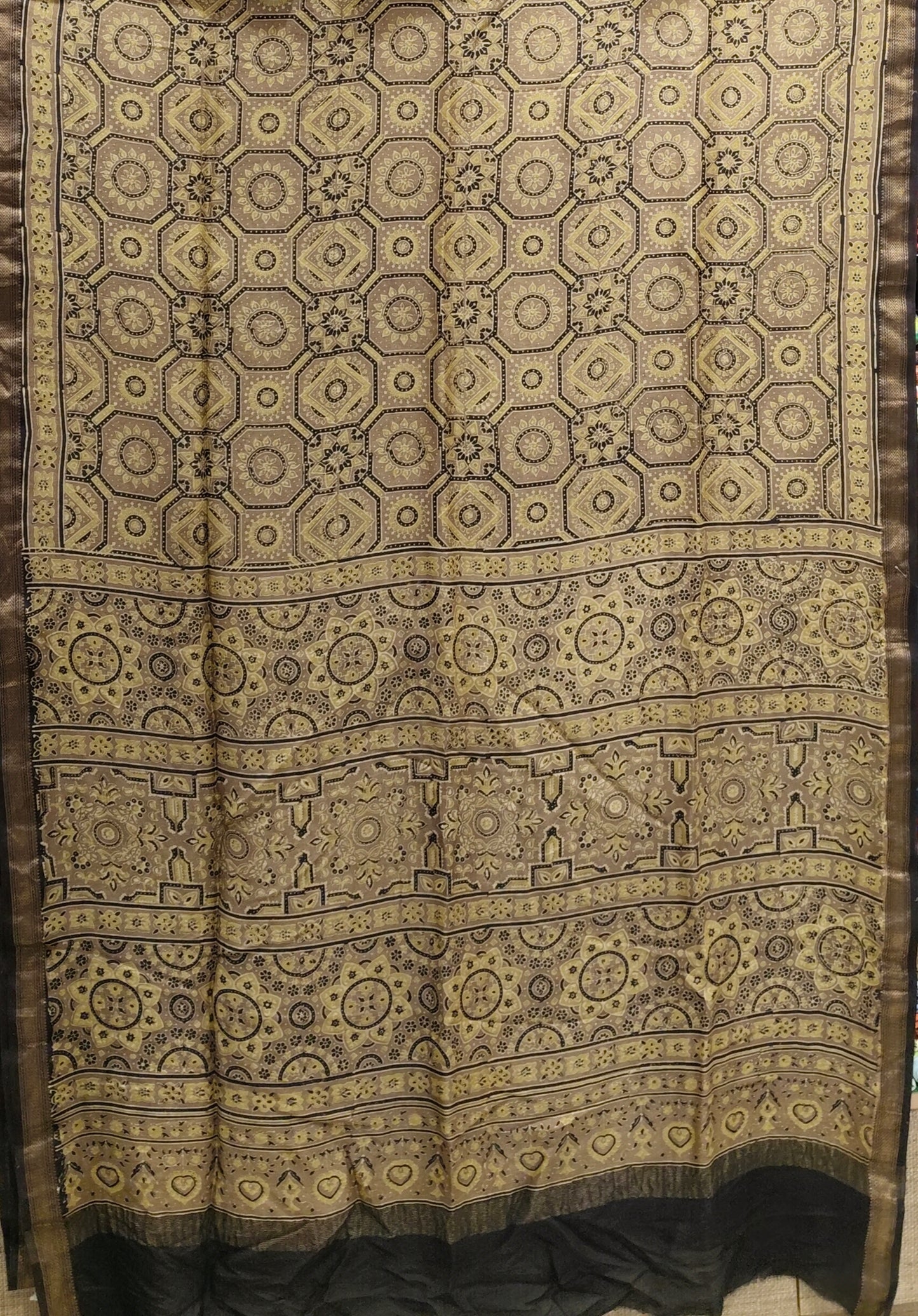 Saree Gajji Ajrakh