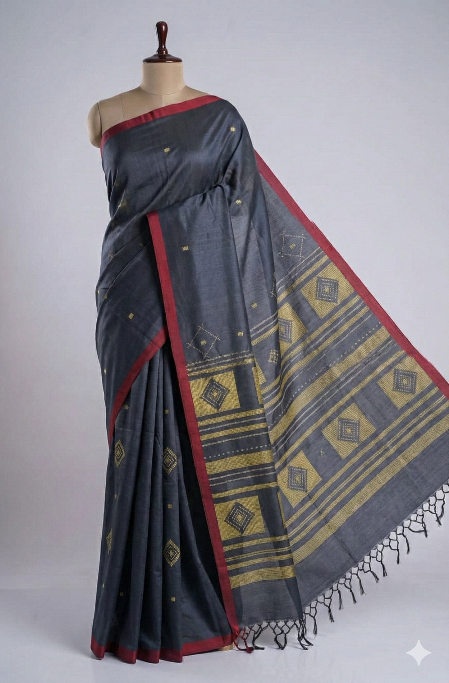 52 Buta Saree