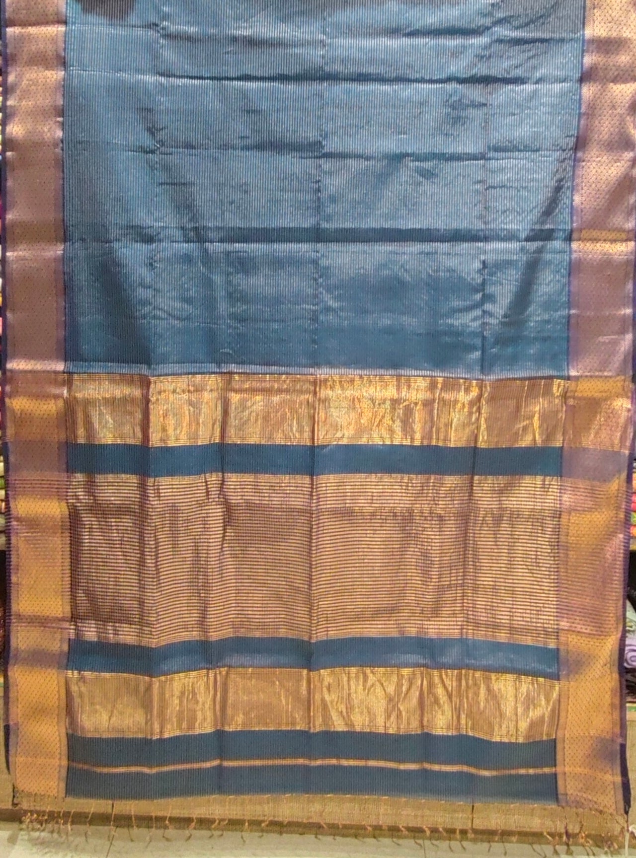 Saree Maheshwari Tissue with border