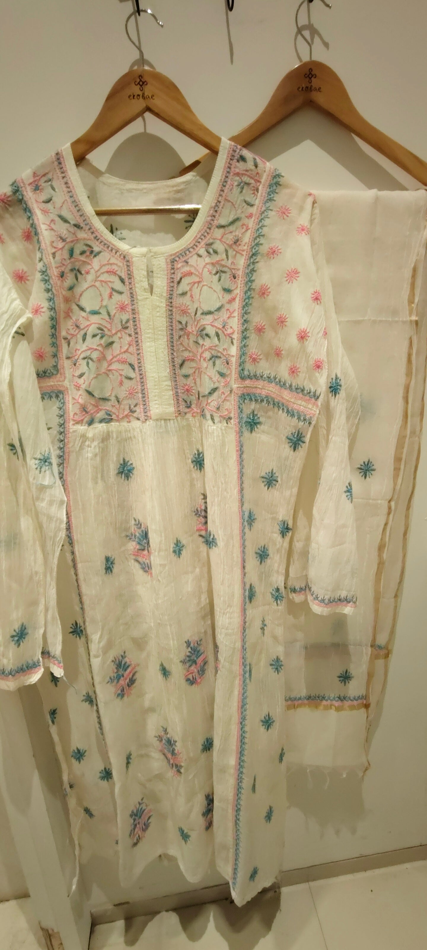 Chikankari Gown semi stitched 2pc