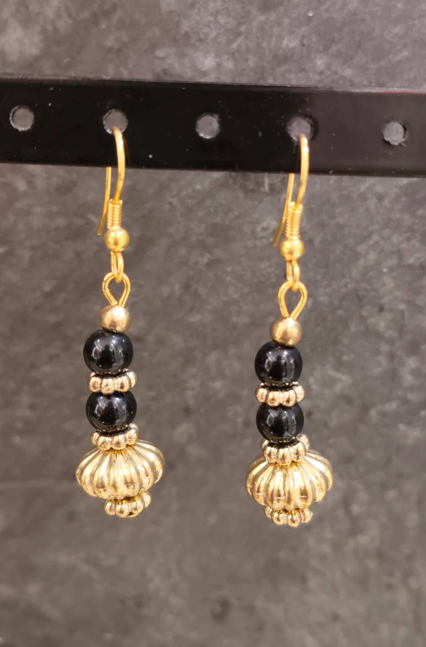 Necklace Tribal Disk w earrings